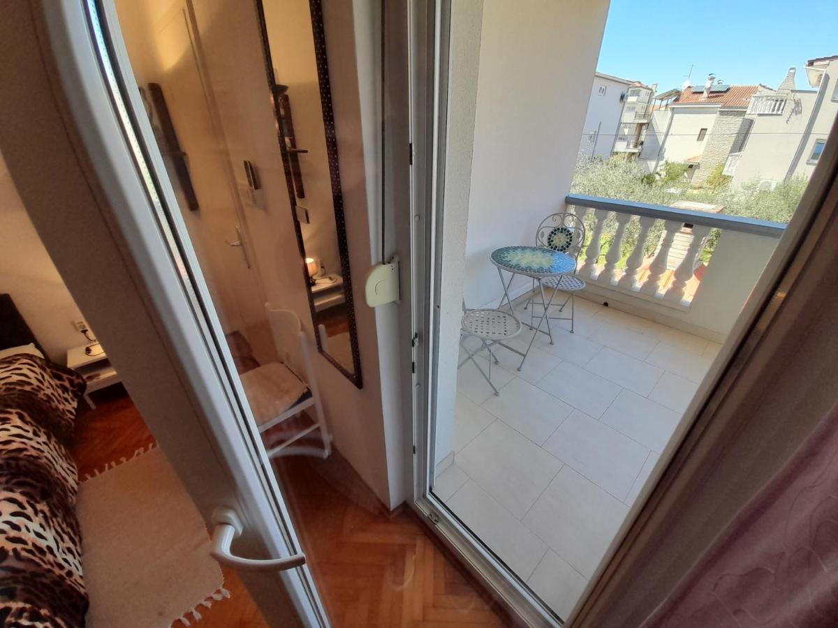 Perica Apartment And Perica Room With Separate Entrance 자다르 외부 사진