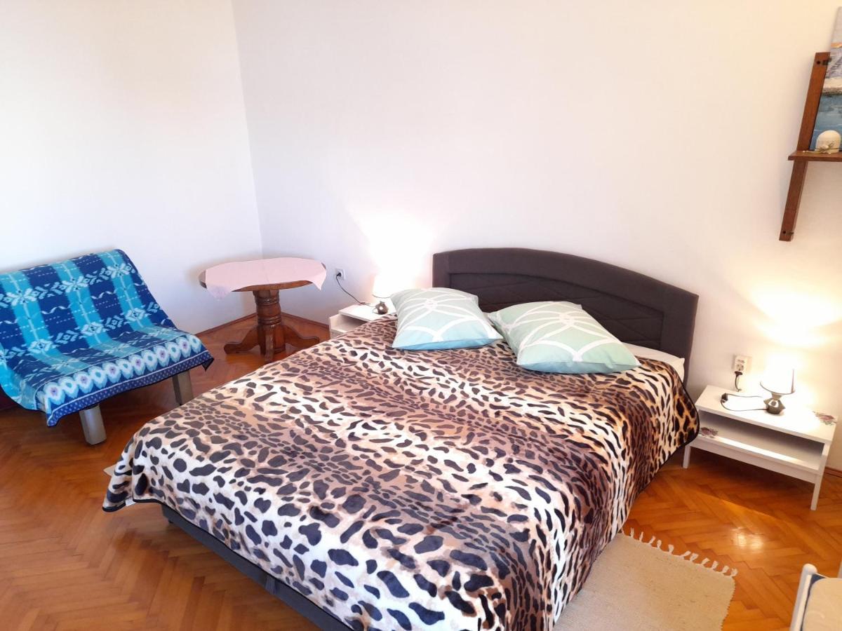 Perica Apartment And Perica Room With Separate Entrance 자다르 외부 사진