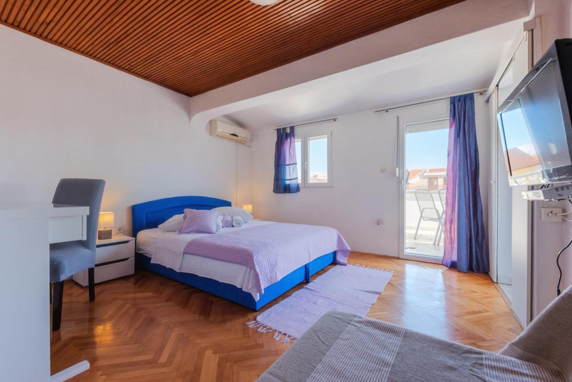 Perica Apartment And Perica Room With Separate Entrance 자다르 외부 사진