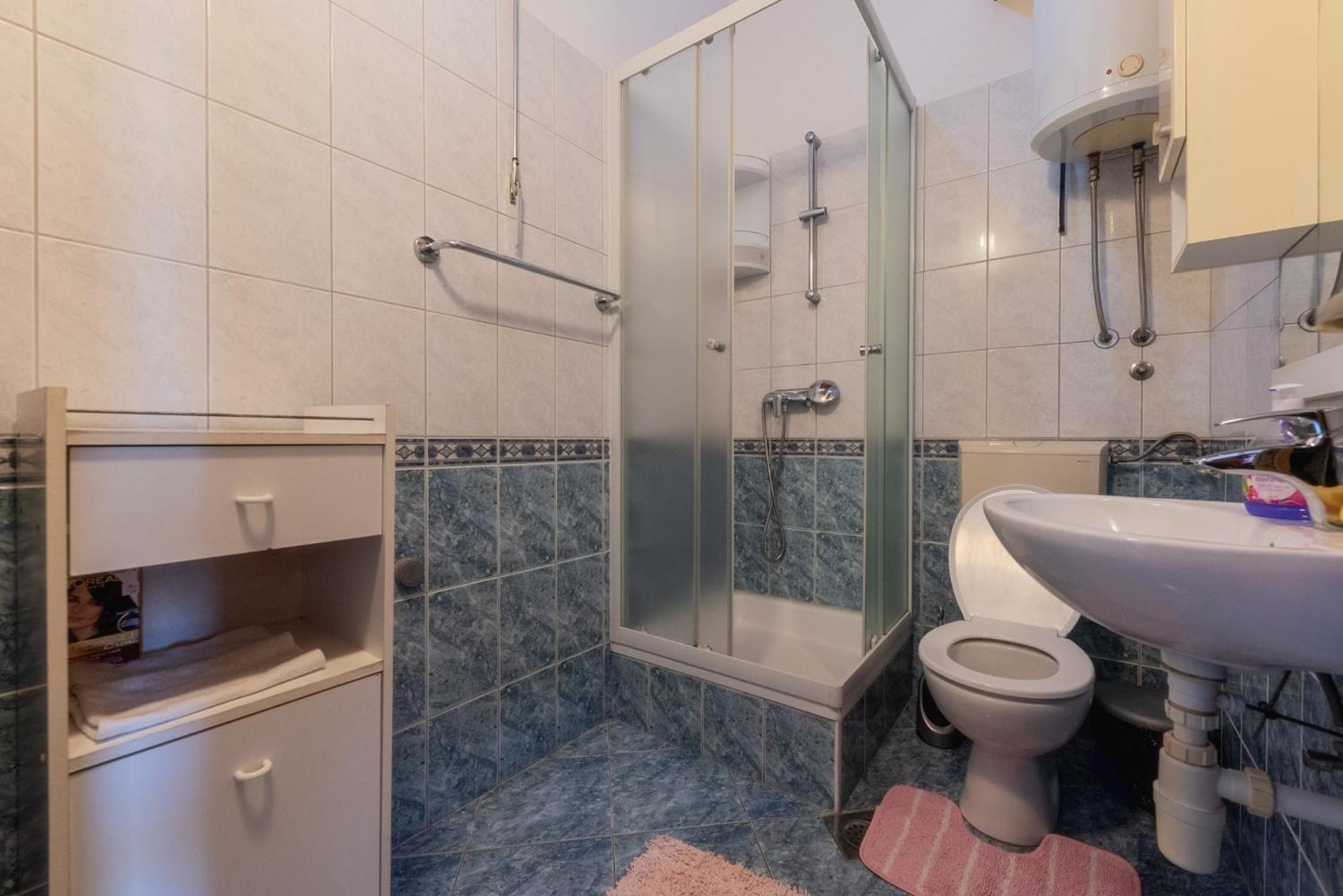 Perica Apartment And Perica Room With Separate Entrance 자다르 외부 사진